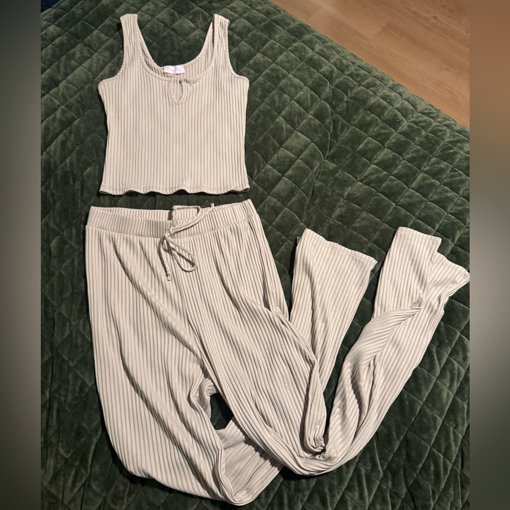 Pink Lily Ribbed Taupe Tank and Pants Set NWOT